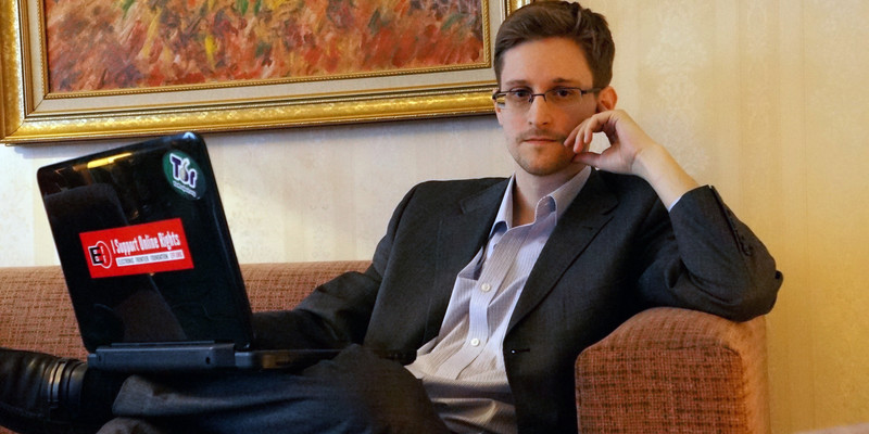 Эдвард Сноуден. Фото: The Huffington Post.