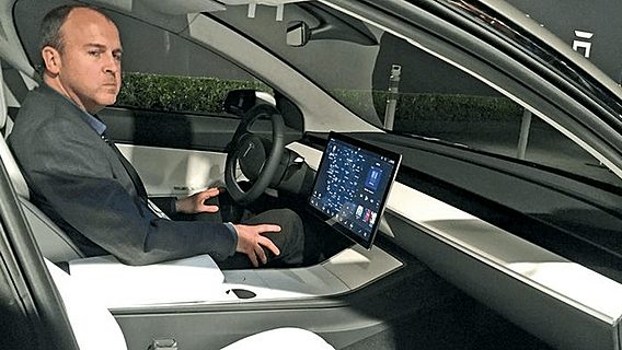 Экс-глава разработки Tesla вернулся в Apple 