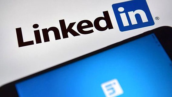 Суд запретил LinkedIn закрывать доступ к публичным данным 