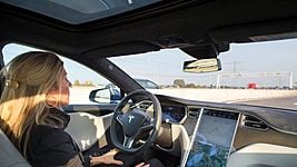 Tesla купила CV-стартап для создания полностью беспилотных авто 