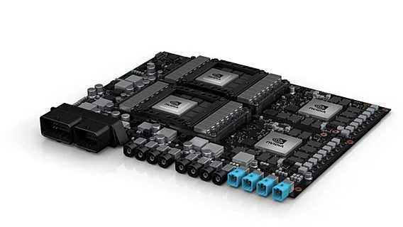 320 трлн операций в секунду: Nvidia представила «суперкомпьютер» для автономных машин 