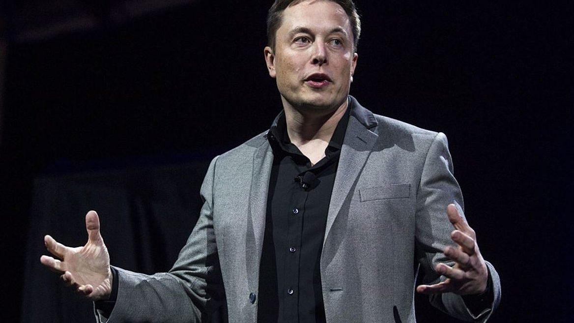 Илон Маск передумал выкупать акции Tesla 