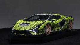 Из Lego собрали полноразмерный Lamborghini Sian