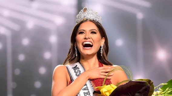 Титул «Мисс Вселенная» выиграла программист из Мексики
