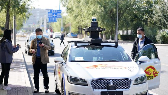 Baidu и Pony.ai запускают коммерческие сервисы роботакси в Пекине