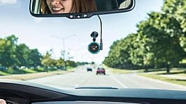 «Голосовой навигатор» Garmin Speak использует Alexa для коммуникации с водителем 