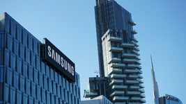 Samsung перевела топ-менеджеров на 6-дневку