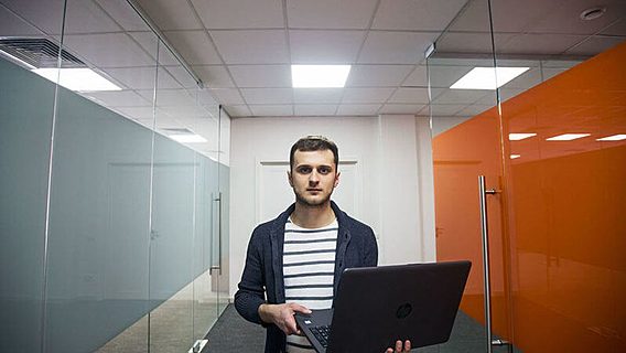 Как белорусы делают сервис для Aliexpress, который помогает искать настоящие скидки 