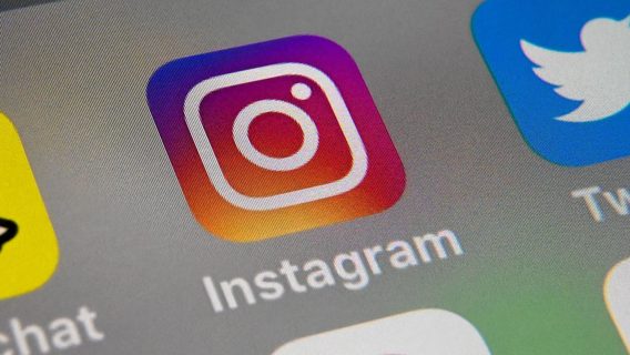 Instagram исправляет баг, который включает индикатор камеры при просмотре ленты