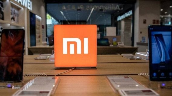 Xiaomi блокирует смартфоны в странах с запретом на экспорт устройств