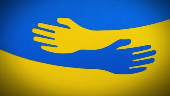 Помочь украинцам деньгами: собрали ссылки на фонды, делитесь своими! 
