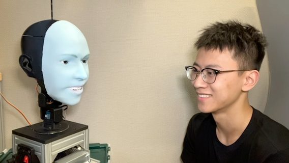 Инженеры создали робота, который предсказывает эмоции собеседника