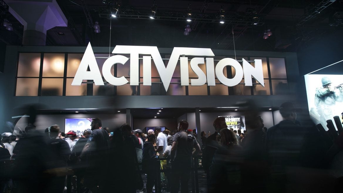 В Activision Blizzard забастовка с собой покончила сотрудница