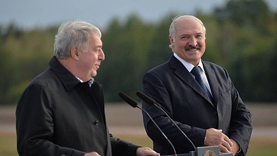 Гуцериев: Лукашенко никто не уговаривал подписать декрет 