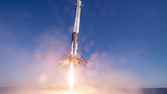SpaceX планирует использовать «большие надувные шары» для возврата верхних ступеней ракет 
