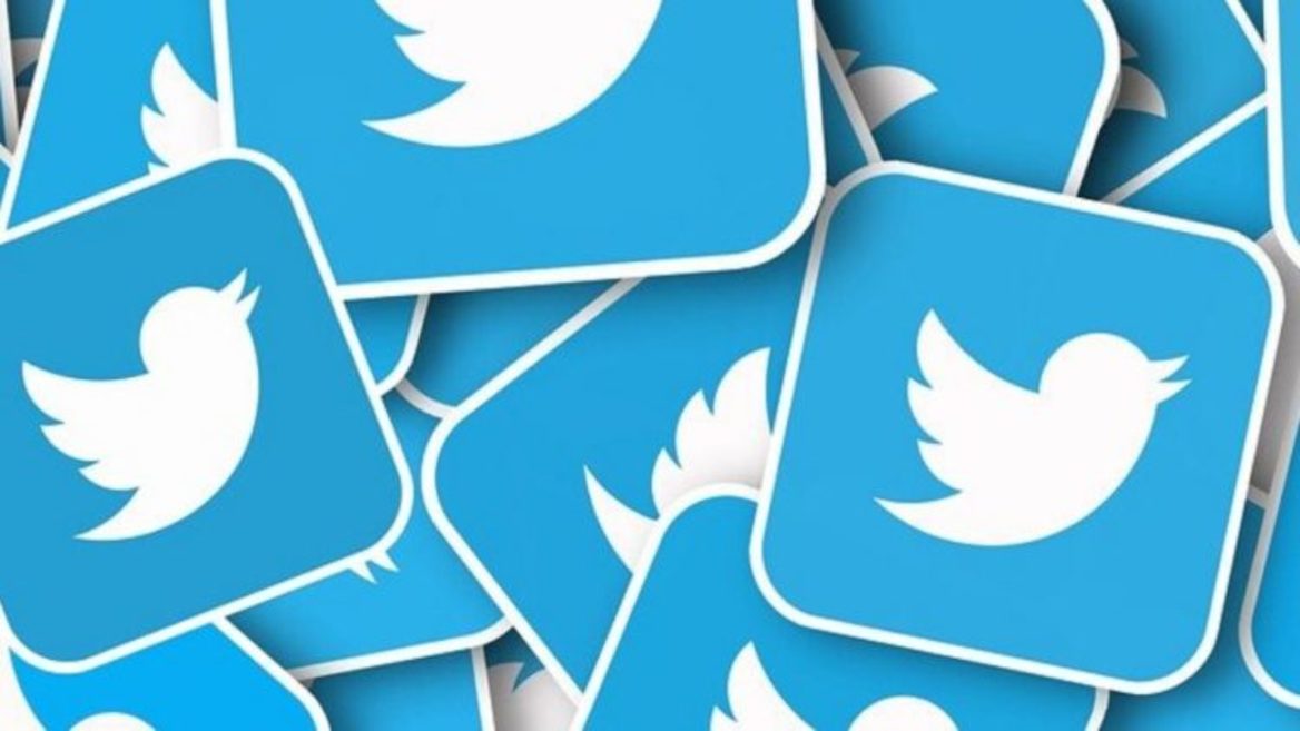 Twitter блокирует аккаунты которые освещают события в Украине