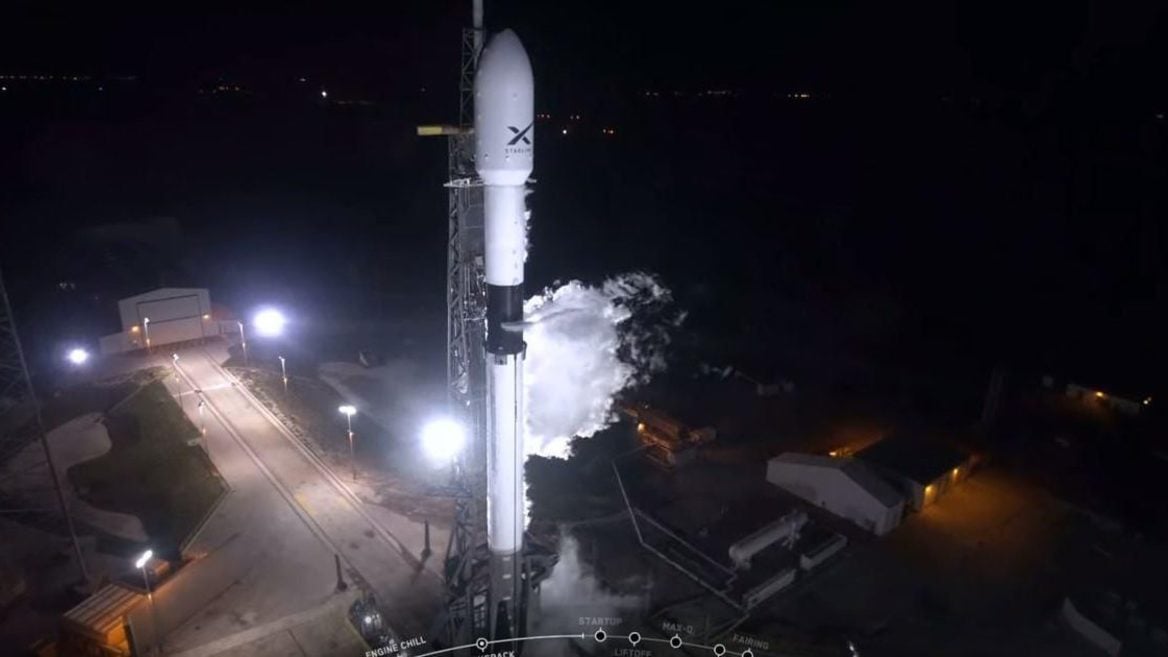 SpaceX и NASA договорились обмениваться данными чтобы избежать столкновений в космосе