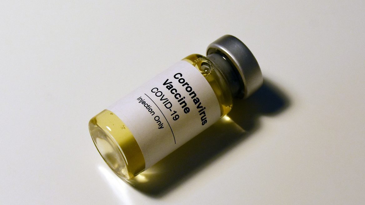 Северная Корея пыталась украсть у Pfizer вакцину против COVID-19