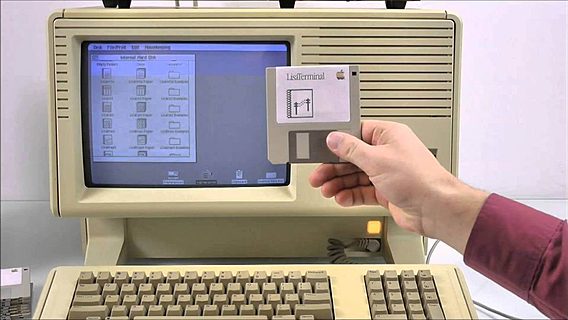 Apple раскроет код легендарной графической ОС Lisa из 1983-го 