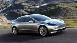 Tesla представит первые бюджетные электромобили в июле 