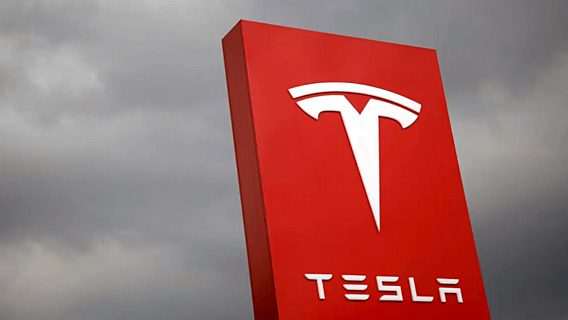 Китайская компания купила три билборда на Таймс-сквер, чтобы пожаловаться на Tesla 