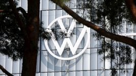Нет человека — нет проблем: Volkswagen уволил топа, который указал на проблемы с кибербезопасностью