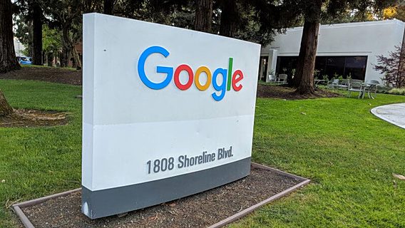 Google вложила $550 млн в китайскую торговую платформу JD.com 