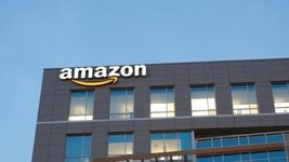 Amazon провела очередной раунд увольнений и планирует сэкономить $1,3 млрд на офисных позициях
