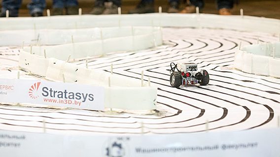 Roborace Minsk 2015: гонки роботов с черепашьей скоростью 