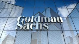 Goldman Sachs повысил зарплаты сотрудникам после жалоб на «бесчеловечные условия»