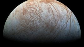 NASA: спутник Юпитера ежедневно вырабатывает кислорода на 1 млн человек